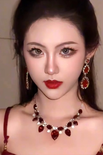 Gargantilha - Colar de Pedras Vermelhas