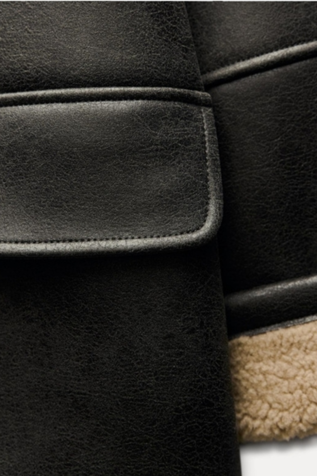 Casaco Oversized de Pele Sintética